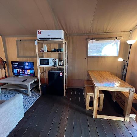 Rembulan Escape - Beachfront Safari Tent 佩纳利克村 外观 照片